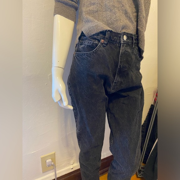 Zara Black Distressed Jeans - Picture 2 of 6